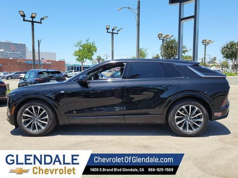 Used 2024 Cadillac Lyriq Sport RWD image 14