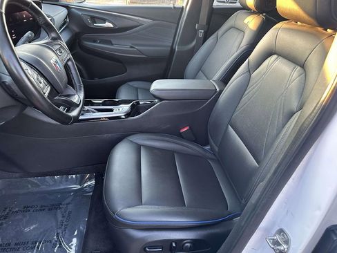 Certified 2024 Buick Envista Sport Touring w/ Convenience I Package image 18