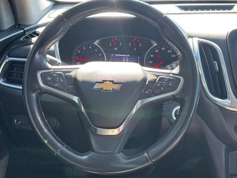 Used 2019 Chevrolet Equinox LT FWD image 14