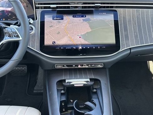 New 2026 Mercedes-Benz E 350 4MATIC Sedan image 15