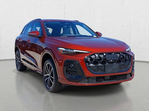 New 2026 Audi Q5 Premium Plus AWD/4WD image 3