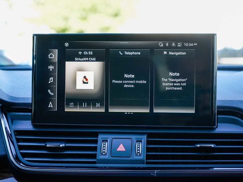 Used 2023 Audi Q5 2.0T Premium w/ Convenience Package image 14