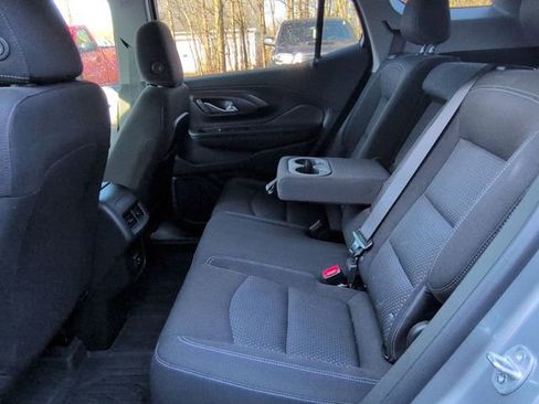 Used 2023 GMC Terrain SLE w/ Driver Convenience Package image 25