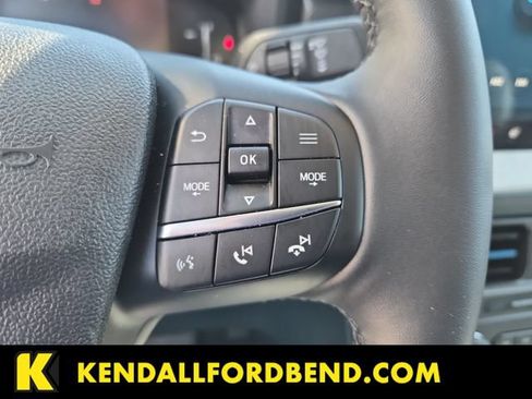 Used 2025 Ford Maverick XLT w/ XLT Luxury Package AWD/4WD image 19