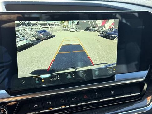 Used 2022 Chevrolet Silverado 1500 LTZ image 28