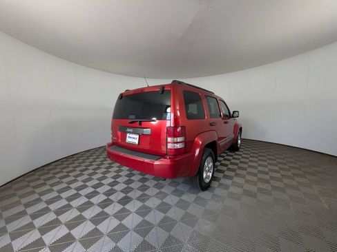 Used 2010 Jeep Liberty Sport w/ Popular Equipment Group AWD/4WD image 3
