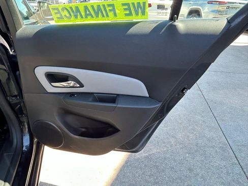 Used 2011 Chevrolet Cruze LS w/ Connectivity Package FWD image 15