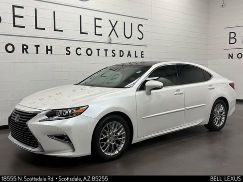 Used 2017 Lexus ES 350 w/ Navigation System Package FWD image 6