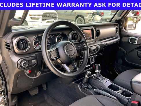 Used 2023 Jeep Wrangler Sport AWD/4WD image 11