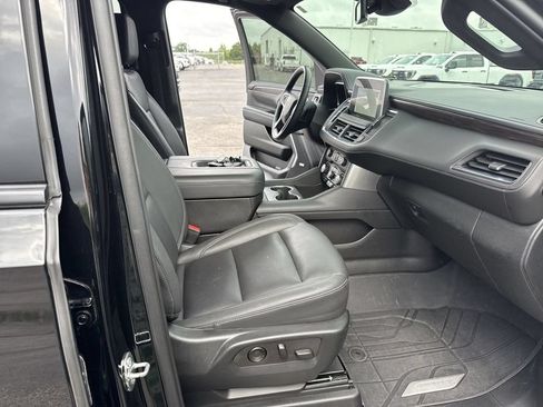 Certified 2023 Chevrolet Tahoe Z71 w/ Luxury Package AWD/4WD image 35