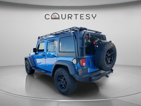 Used 2015 Jeep Wrangler Unlimited Sport AWD/4WD image 2