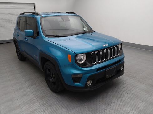 Used 2021 Jeep Renegade Latitude FWD image 13