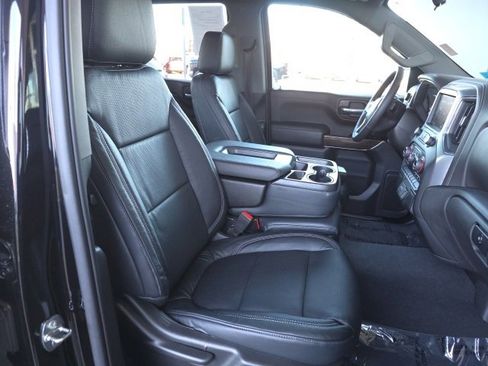 Used 2022 Chevrolet Silverado 1500 RST w/ LPO, Dark Essentials Package image 11