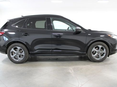 Used 2023 Ford Escape ST-Line w/ Tech Pack #1 image 11
