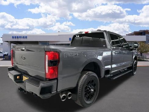 Certified 2025 Ford F350 Lariat w/ Lariat Ultimate Package AWD/4WD image 3