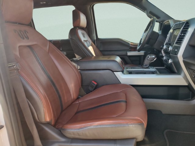 Used 2018 Ford F150 King Ranch w/ Equipment Group 601A Luxury AWD/4WD image 29