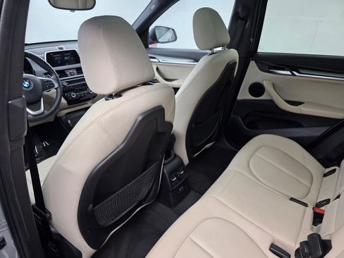 Used 2018 BMW X1 xDrive28i w/ Convenience Package image 16