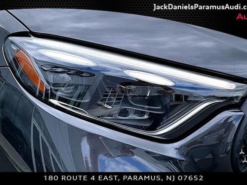 Used 2023 Mercedes-Benz GLC 300 4MATIC image 22