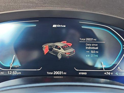 Certified 2023 BMW 530e w/ M Sport Package image 19