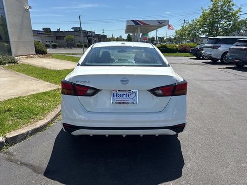 Used 2019 Nissan Altima 2.5 S FWD image 5