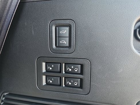 New 2025 Nissan Armada PRO-4X w/ Pro-4X Premium Package image 15