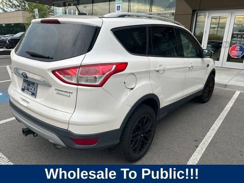 Used 2015 Ford Escape Titanium w/ Equipment Group 301A FWD image 3