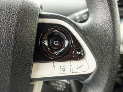 Certified 2017 Toyota Prius Two image 16