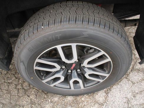 Used 2020 GMC Sierra 1500 AT4 w/ AT4 Premium Package image 7