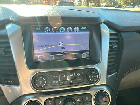 Used 2017 Chevrolet Tahoe LT w/ LT Signature Package image 31