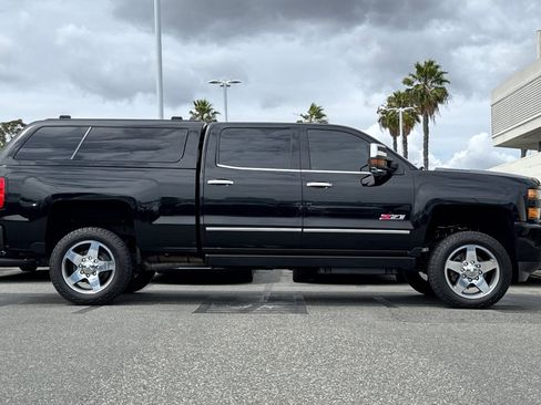Used 2016 Chevrolet Silverado 2500 LTZ w/ Duramax Plus Package AWD/4WD image 3