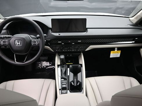 New 2025 Honda Accord EX-L image 19