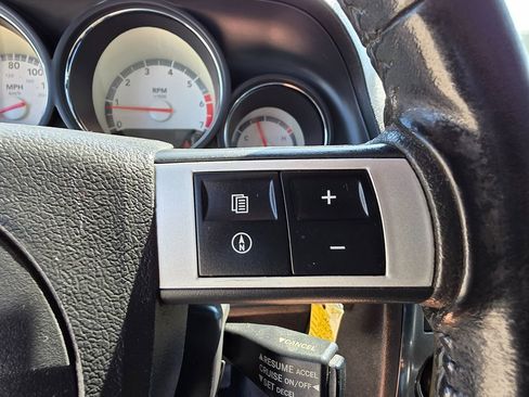 Used 2009 Dodge Challenger R/T image 23