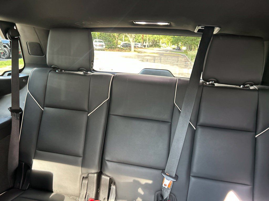 Certified 2024 Cadillac Escalade Premium Luxury w/ Performance Package AWD/4WD image 11