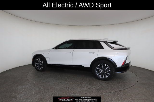 Used 2024 Cadillac Lyriq Sport w/ LPO, Floor Liner Package AWD/4WD image 9