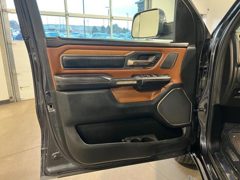 Used 2019 RAM 1500 Limited image 26