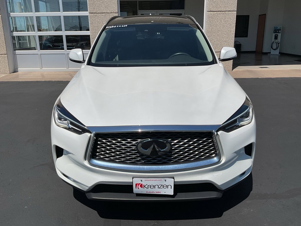 Used 2023 INFINITI QX50 Luxe AWD/4WD image 2