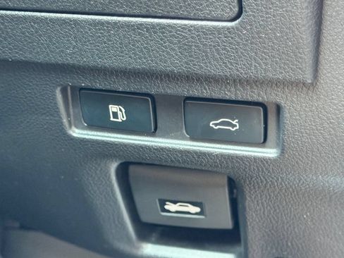 Used 2023 Lexus ES 350 w/ Accessory Package (Z1) FWD image 29