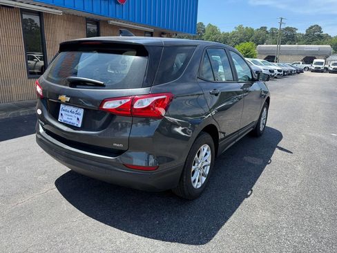 Used 2021 Chevrolet Equinox LS AWD/4WD image 7