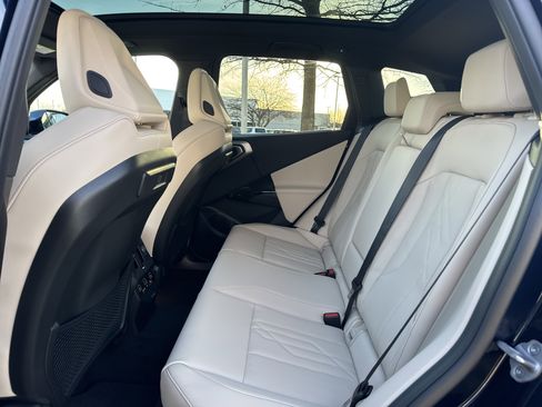 New 2026 BMW X3 xDrive30 w/ Premium Package image 11