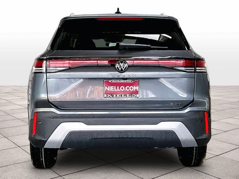 New 2026 Volkswagen Tiguan S AWD/4WD image 4