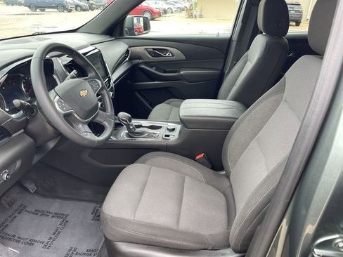 Used 2023 Chevrolet Traverse LT AWD/4WD image 11