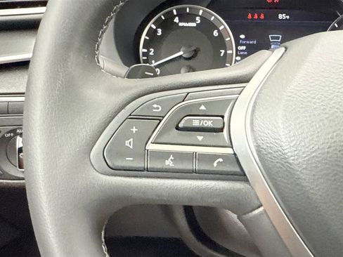 Used 2025 INFINITI QX50 Luxe AWD/4WD image 11