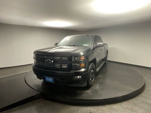 Used 2015 Chevrolet Silverado 1500 LTZ Z71 w/ Midnight Edition image 3