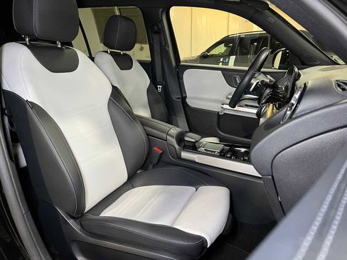 Certified 2023 Mercedes-Benz GLB 250 4MATIC image 13