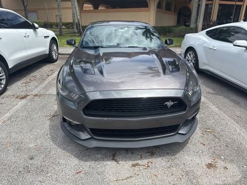 Used 2016 Ford Mustang GT Premium w/ Equipment Group 401A image 4