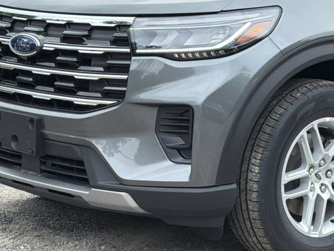 New 2026 Ford Explorer Active AWD/4WD image 2