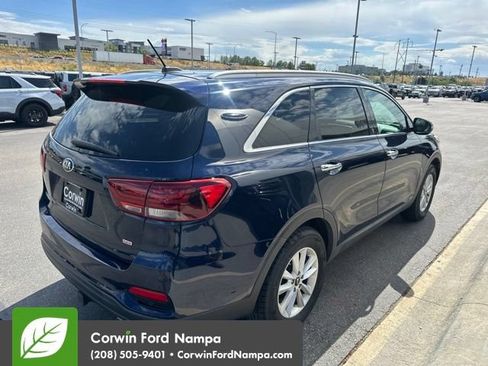 Used 2020 Kia Sorento LX w/ LX I4 Convenience Package AWD/4WD image 5