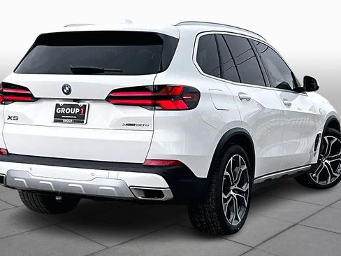 Used 2026 BMW X5 xDrive50e w/ Climate Comfort Package image 12