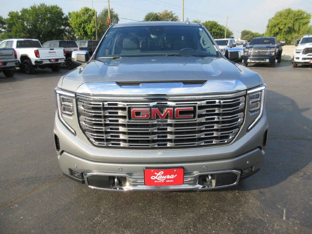 Certified 2026 GMC Sierra 1500 Denali w/ Denali Reserve Package AWD/4WD image 13