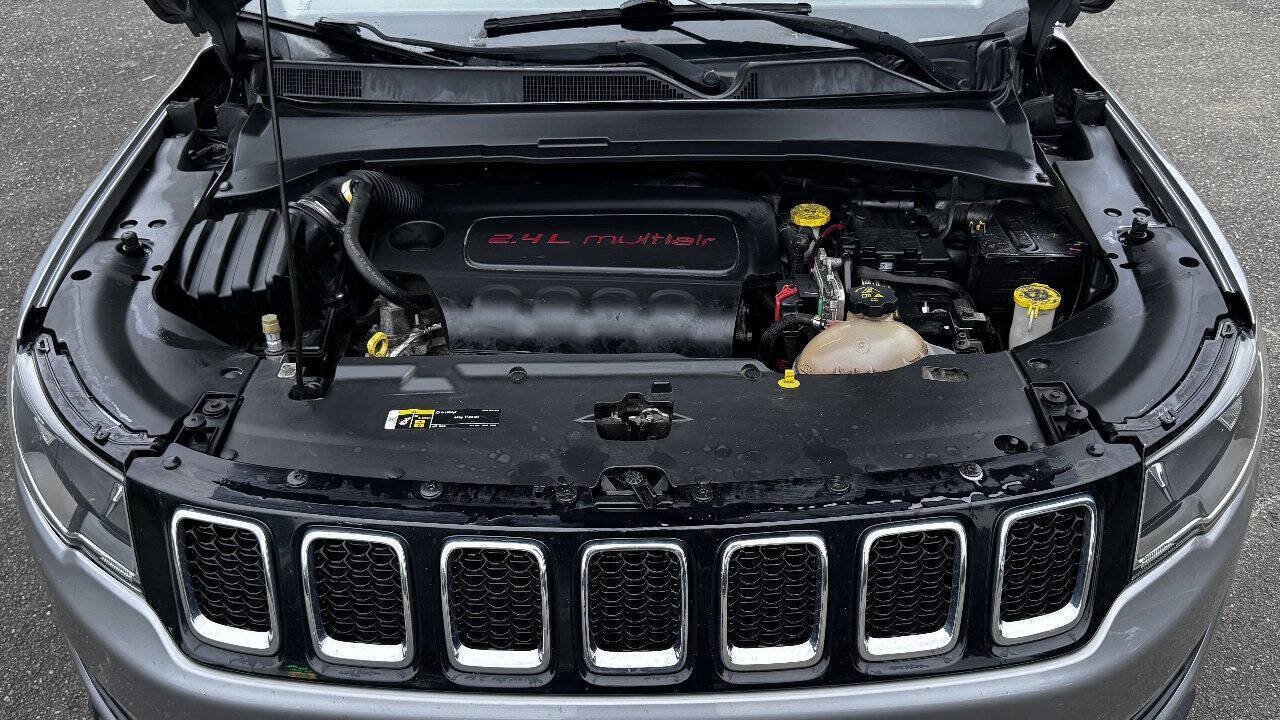 Used 2017 Jeep Compass Sport FWD image 20